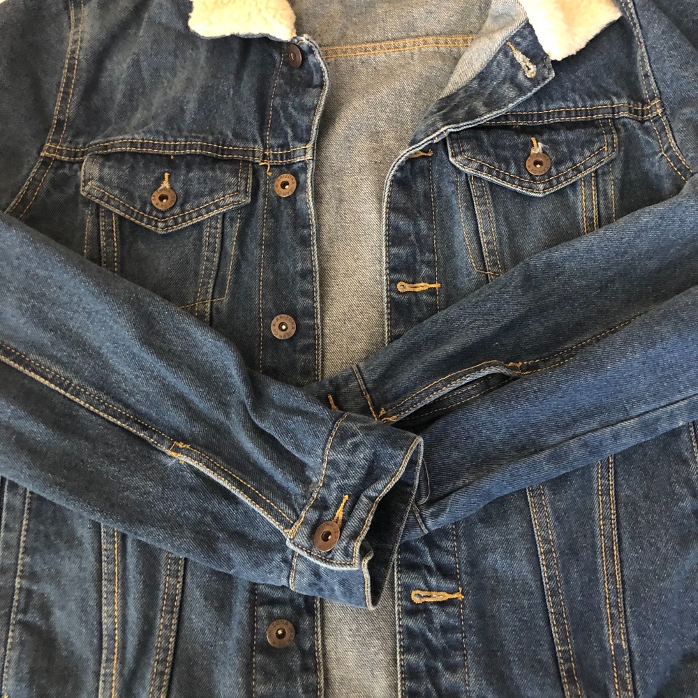 Arizona Jean Co - Picture 3 of 3
